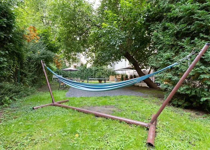 Vandrerhjem Dakura *