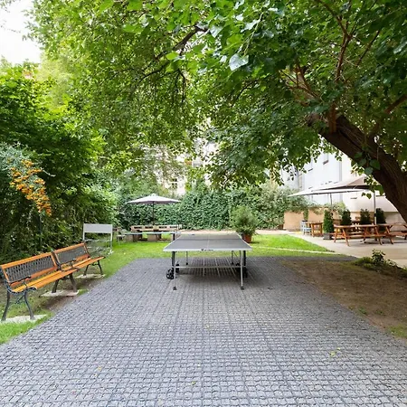 بيت شباب Dakura