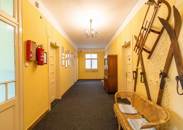 Hostel Dakura