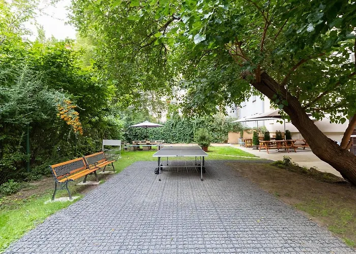 Hostel Dakura